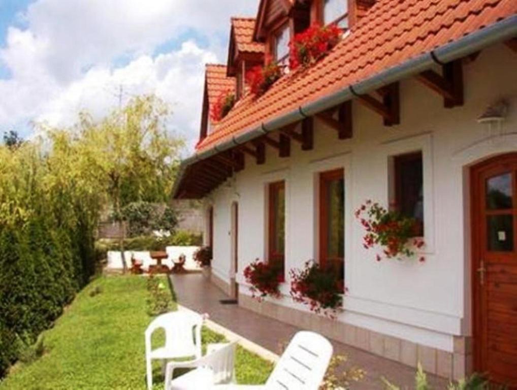 Palatinus Apartmanok Keszthely Δωμάτιο φωτογραφία