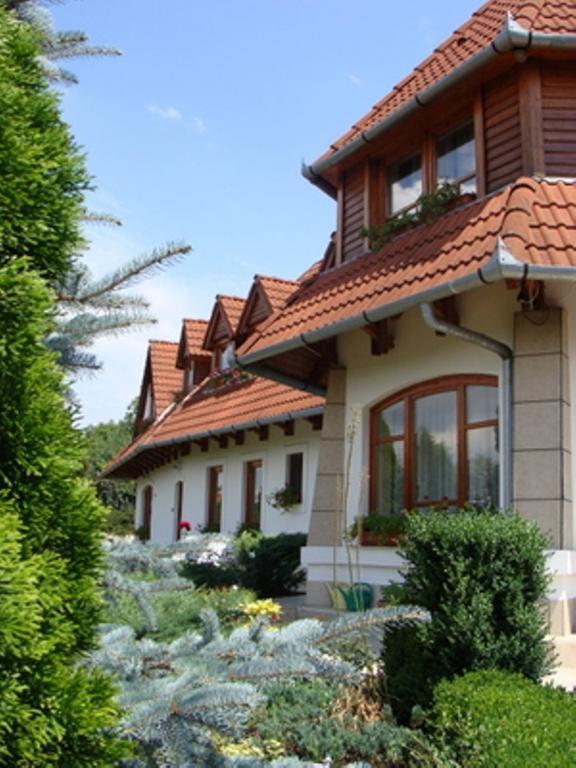 Palatinus Apartmanok Keszthely Εξωτερικό φωτογραφία